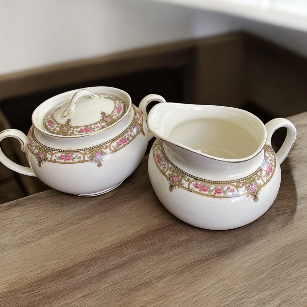 W H Grindley & Co, sugar and creamer Normandie pattern, 1914 - 1925, antique